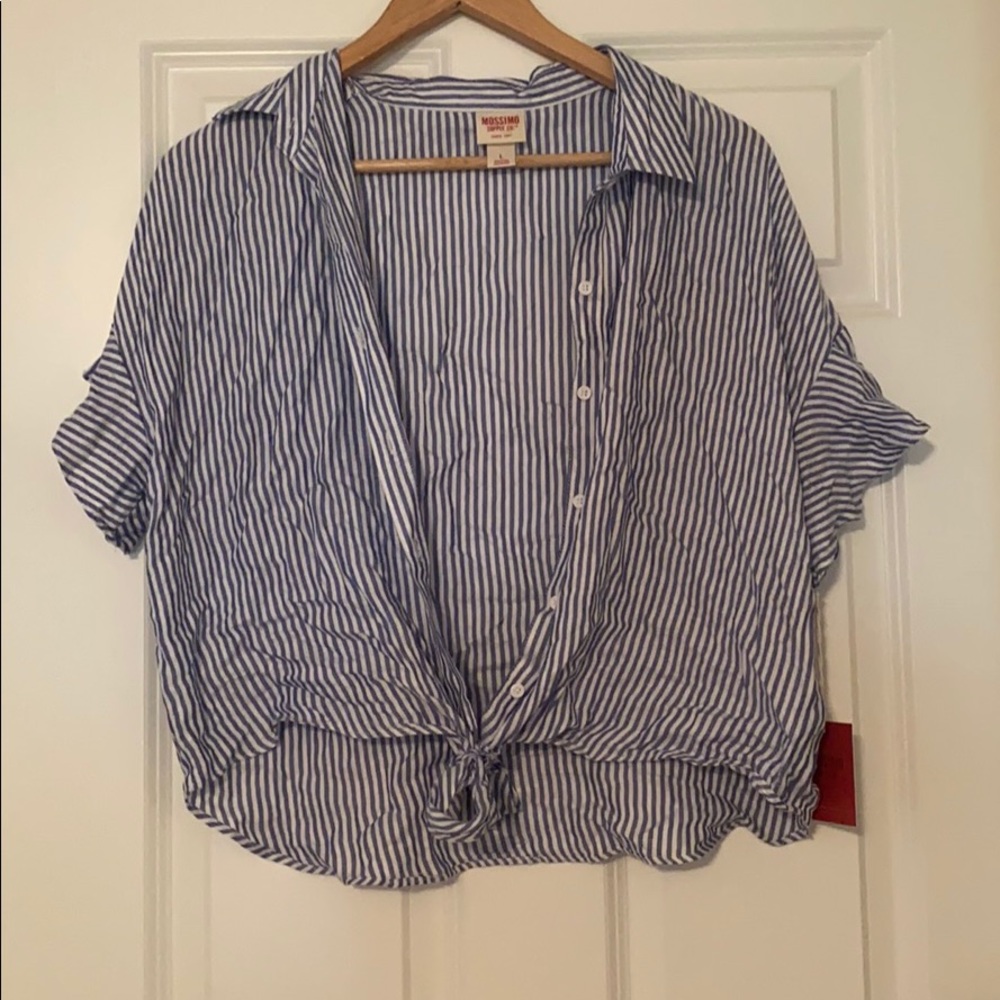NEW WITH TAGS!!! flowy striped shirt!